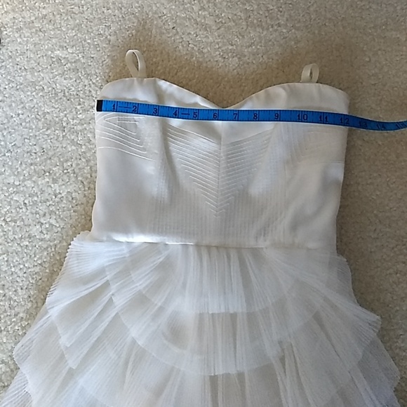 Dress - Picture 6 of 8